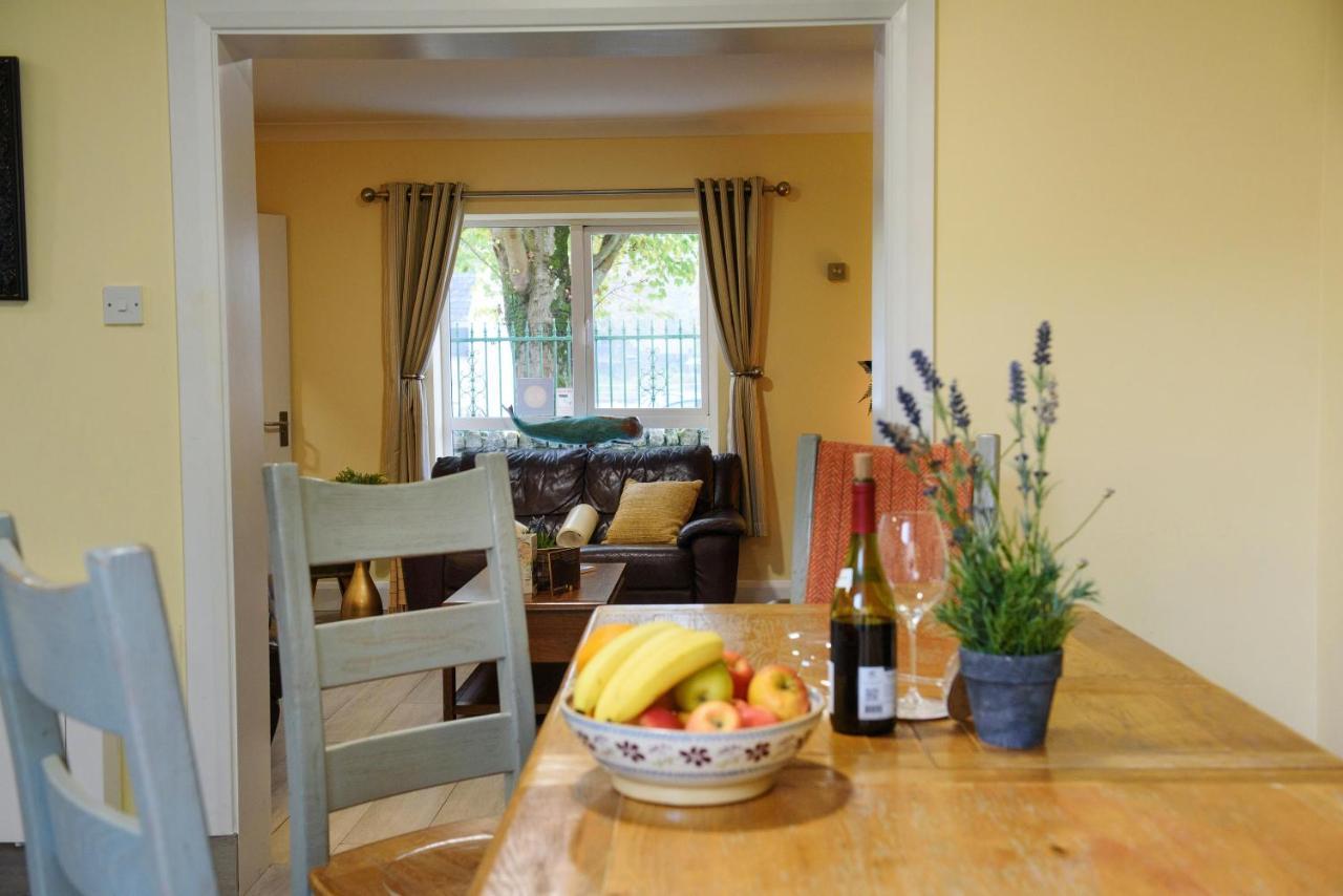Waterfront Self Catering Houses Carrick-on-Shannon Exterior photo